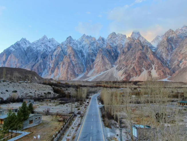 16 Day Guided Motorbike Tour 3 Mighty Ranges in Pakistan photo 2