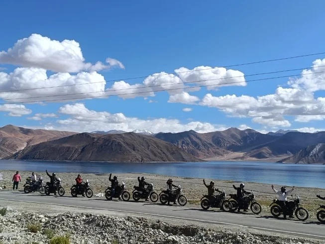 13 Day Umlingla Pass Guided Motorcycle Tour to Ladakh, India photo 5