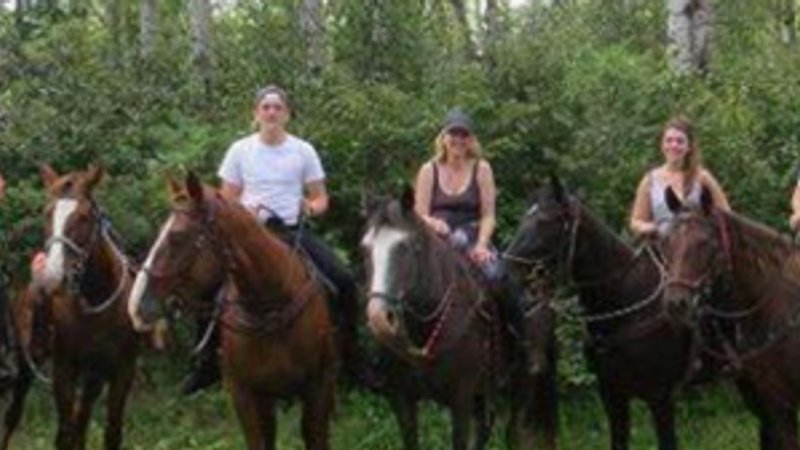 7 Day Pampered Week Horse Riding and Ranch Vacation in Rossburn, Manitoba
