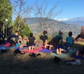 10 jours en stage de bien-être au Népal : yoga, patrimoine et beauté himalayenne - Photo 2