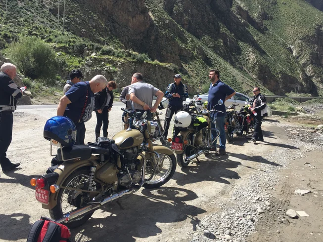 16 Day Guided Specialized Himalayan Motorbike Tour from Nepal to Tibet photo 9