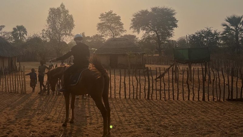 2 Tage Privater Reiturlaub auf dem Land nahe den Victoriafällen, Simbabwe