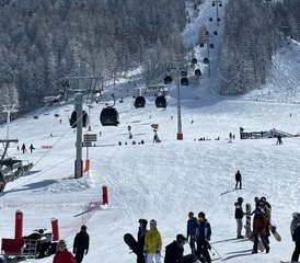 8 días de retiro de bienestar invernal y claridad en Meribel, Francia - Photo 4