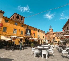 3 Day Escape to Stillness: Authentic Yoga and Breathwork near Florence, Italy - Photo 2