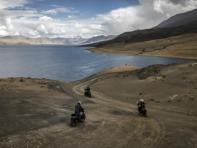 14 Day Ride to Umling La, Highest Pass in World Motorcycle Adventure Tour in India photo 7