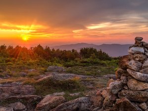 2 Day Back to Earth Off-the-Grid Weekend Yoga and Hiking Retreat in New Hampshire, USA