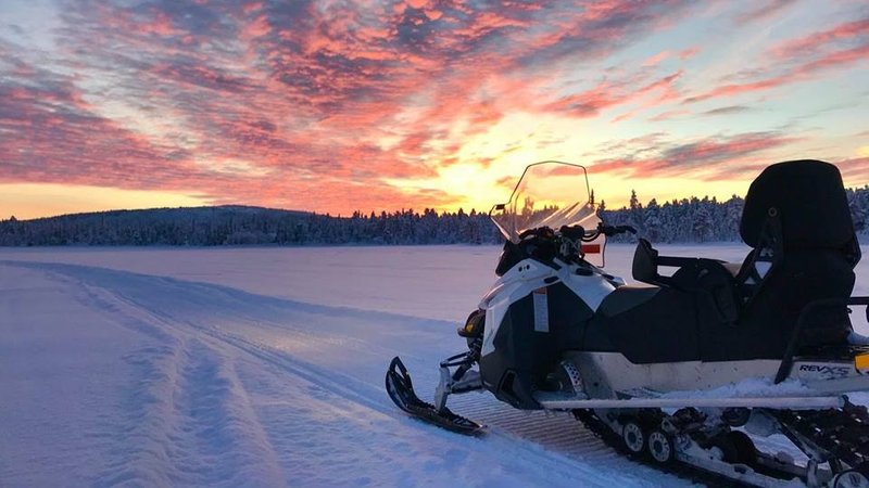 2 Days Guided Snowmobile Trip in Kiruna, Sweden