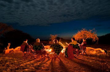 5-Daagse Luxe Safari in Tented Lodge naar Serengeti, Ngorongoro-krater en Tarangire National Park
