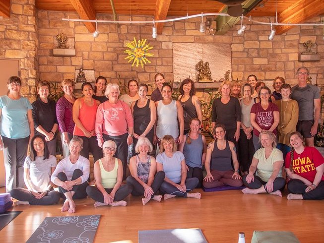 Awaken Four Days Yoga Meditation And Mineral Springs Retreat In