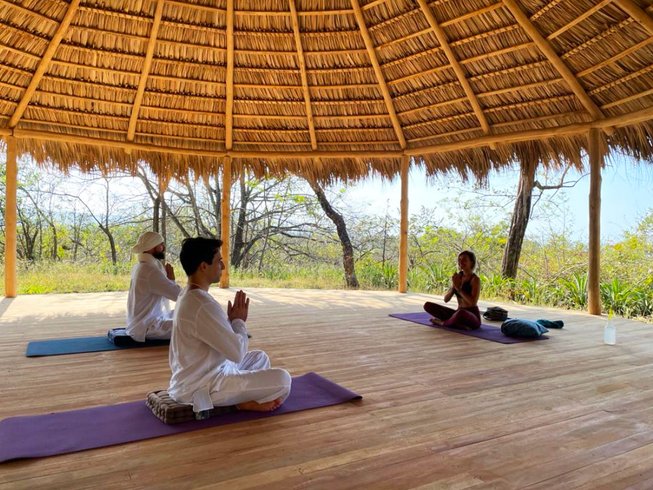 Top 10 Yoga Retreats in Costa Rica