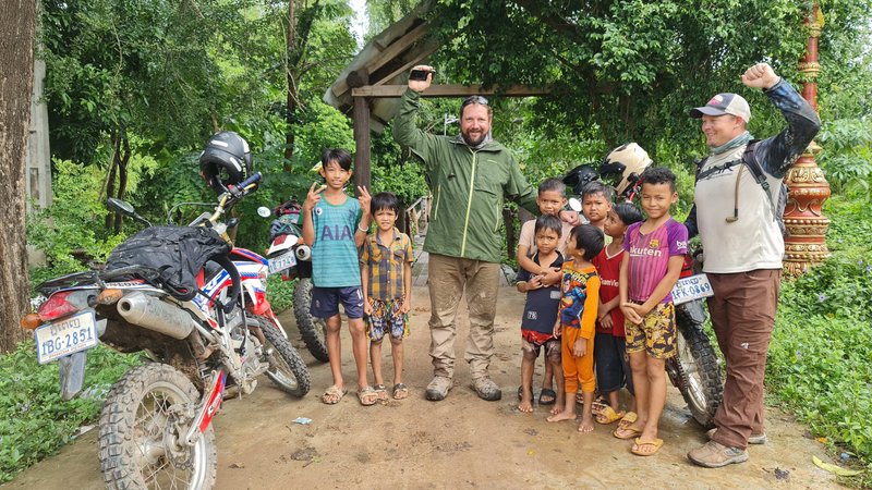 3 Day Adventure Guided Off-road Motorcycle Tour in Cambodia to Banteay Chhmar and Preah Vihear