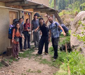 3 Tage Zurück Zu Den Wurzeln: Ein Entspannter Trekking- Und Yoga-Retreat-Erlebnis In Himachal Pradesh, Indien - Photo 2