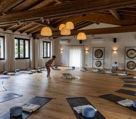 6 Tage Flexibles Sommer-Retreat in Sardinien, Italien mit Boutique-Zimmer, Meerblick-Pool und Spa - Photo 4