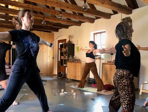 5 Tage Der Weg der Kriegerin: Yoga und Bogenschießen Retreat in der Lausitz, Deutschland