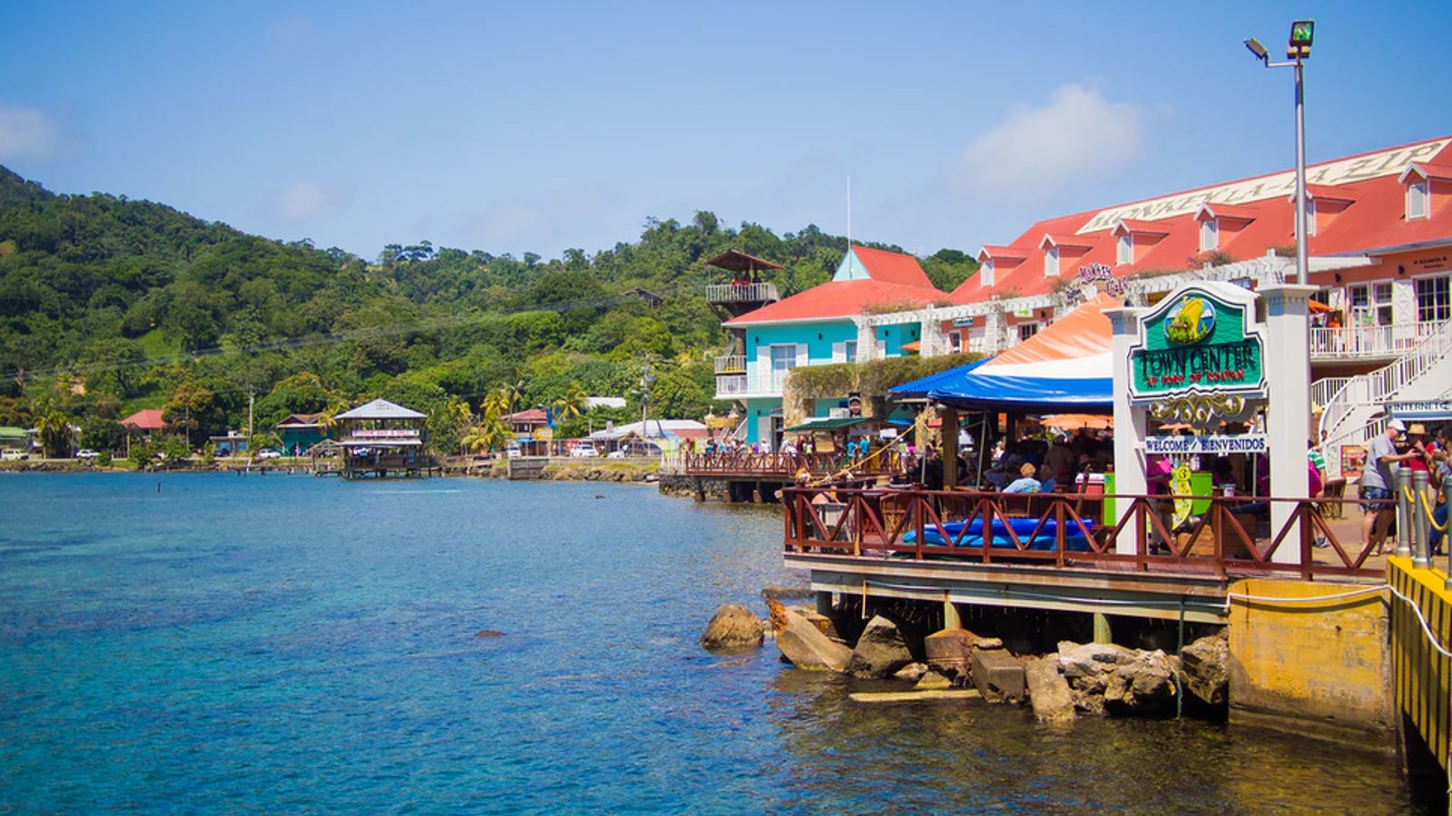 Top 10 Yoga Retreats in Roatan