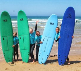 6 días de campamento de surf para aficionados en Santa Cruz, Portugal - Photo 2