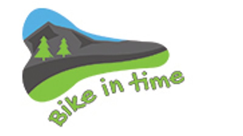 2 Day Wine Route by Bike: Cycling Holiday in the Dealu Mare Wine Region in Wallachia, Romania