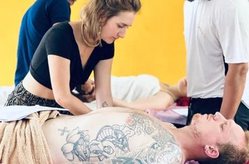 5-Daagse 25-Uurs Diepeweefselmassagecursus met Yoga in Kathmandu, Nepal