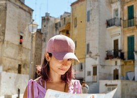 Bari Retreats und Reisen