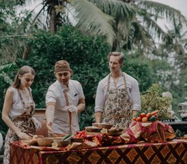 8-tägiger, individueller Luxus-Paarurlaub mit romantischem Abendessen, Kochkurs und mehr in Indonesien - Photo 3