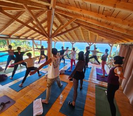 17 jours en retraite de yoga et méditation, un moment de calme au lac d’Ohrid à Lagadin, Macédoine - Photo 1