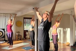 4 Tage Yoga, Meditation und Detox Retreat Time to Shine in Holzhausen bei Mühle im Wald, Deutschland
