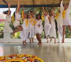 12-Daagse Hybride 200-Uur Yoga Docentenopleiding in Goa, India - Photo 3
