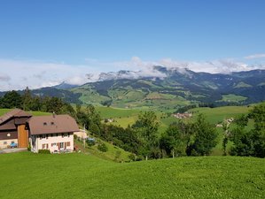 3 Day Weekend Yoga and Nature Retreat in Baeruti/Romoos, Switzerland
