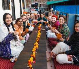 28 jours-200h en formation de professeur de yoga abordable à Rishikesh, Inde - Photo 2