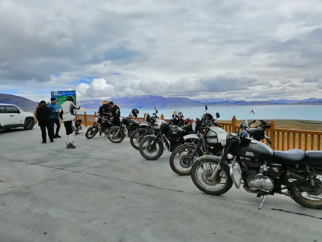 14 Day Mount Kailash and Manasarovar Guided Motorcycle Tour in Nepal and China