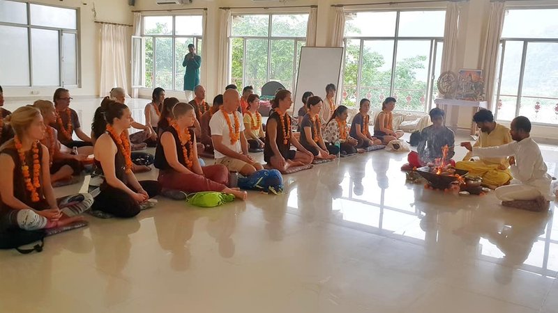 4 Day Detoxing Meditation and Yoga Retreat in Rishikesh