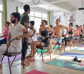 27 jours-300h en formation de professeur de yoga avancée (asanas, pranayama et méditation) à Rishikesh, Inde - Photo 5