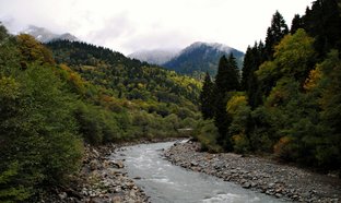 Racha-Lechkhumi und Kvemo Svaneti Retreats und Reisen