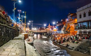 Bagmati Retreats und Reisen