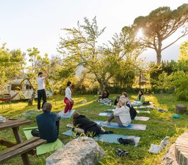 22 jours-200h en formation de professeur de yoga hatha tantra et mentorat d'intégration de 6 mois en Italie - Photo 3