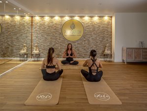 5-Daagse Yoga en Surf Vakantie in Galé Beach Boetiek Hotel in Albufeira, Algarve