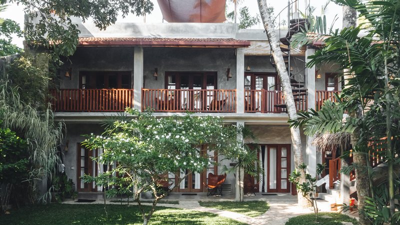 7 Day Yoga Retreat in Weligama in the Soulful South of Sri Lanka with Culture Explorations