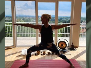 17 Tage 200-Stunden Komplette Immersion Internationale Yogalehrer Ausbildung in Mladenovac, Belgrad