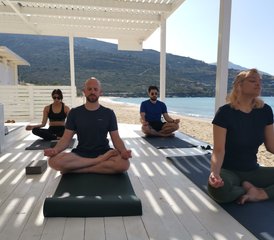 05 días de retiro de sanación del alma y del espíritu en la isla de Andros, Grecia - Photo 1