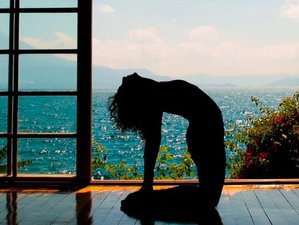 25 Day 300-Hour Advanced Yoga Teacher Training in Lake Atitlan