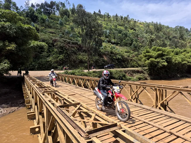 4 Day Rwanda Akagera Express Guided Motorcycle Tour photo 6