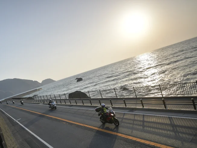 8 Day Symbol of Japan Mount Fuji Guided Motorcycle Tour in Kanto photo 6