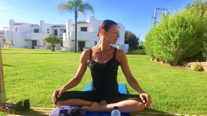 5 jours en stage de yoga privé, randonnée, amour et feu avec Judith au Portugal
