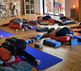 3 jours en week-end de yin yoga, rites tibétains et nature dans la Montagne Noire, France - Photo 2