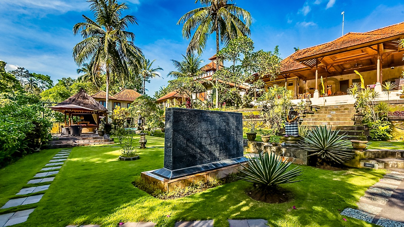 Hotel Villa Ubud Reviews, Profile & Contact - BookYogaRetreats.com