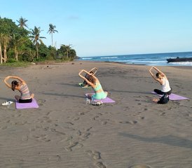 4 Tage Heiße-Quellen-, Bergtempel-Tour und Ruhiges Yoga-Retreat in Bali, Indonesien - Photo 3