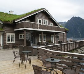 5 Day Yoga and Adventure Retreat in Ålesund, Norway: Experience of a Lifetime - Photo 5