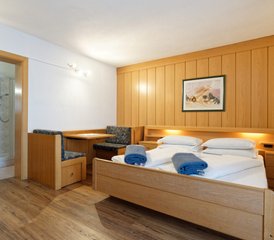 8 Day Yoga and Hiking Retreat in the Italian Alps - Photo 5