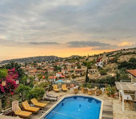 78 Day Yoga Retreat in Tochni, the Tuscany of Cyprus | Away from Mass Tourism with Beach Transfer - Photo 1