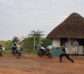 21 jours à moto guidé en Afrique de l’Est : safaris et excursions en bateau - Photo 3